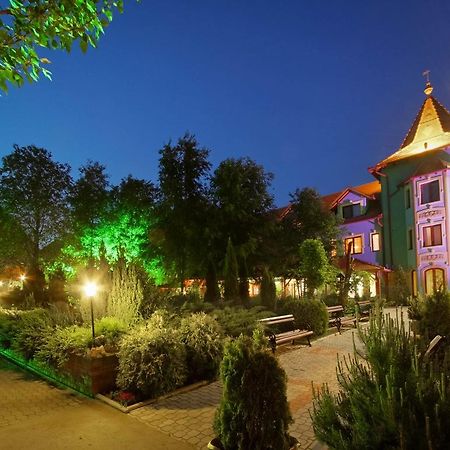 Vinski Dvor Palić Extérieur photo